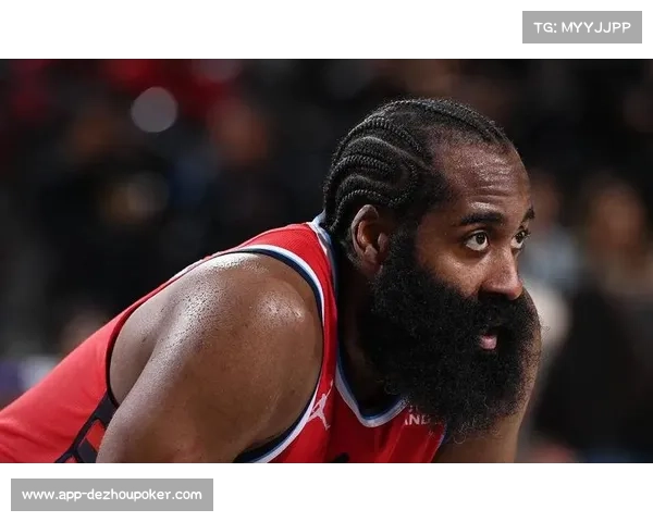 不老传奇！NBA历史仅7人生涯第17赛季后场均20+，本赛季占四人